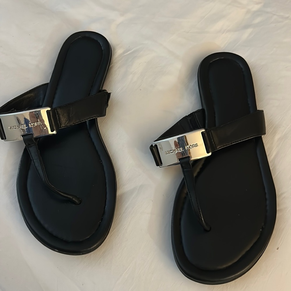 Michael lord flip flops size 6